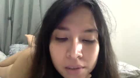 Snapshot of cottoncandygirl9898 chatting on June 14, 3:47 pm Liz Gwyneth Charlota online show from June 14, 3:47 pm