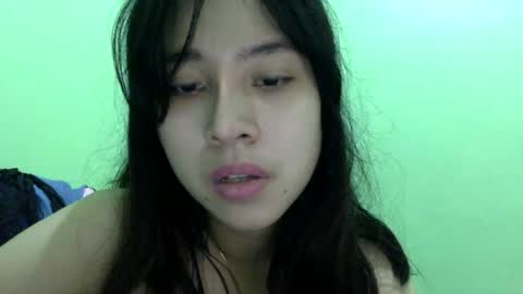 Snapshot of cottoncandygirl9898 chatting on July 21, 3:42 am Liz Gwyneth Charlota online show from July 21, 3:42 am