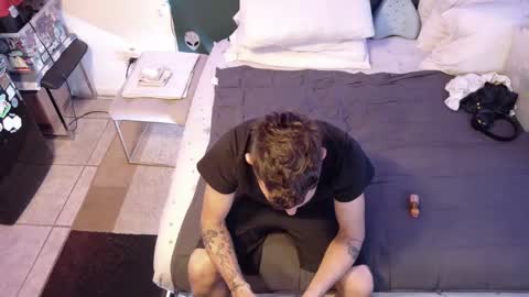 Snapshot of cough2getoff chatting on October 26, 6:58 pm Corey online show from October 26, 6:58 pm