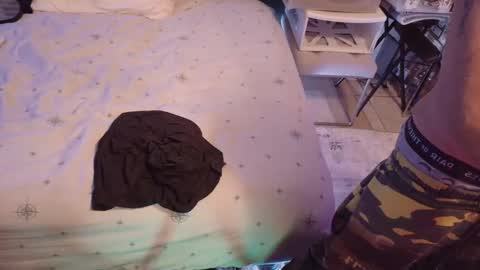 Snapshot of cough2getoff chatting on November 13, 2:32 am Corey online show from November 13, 2:32 am