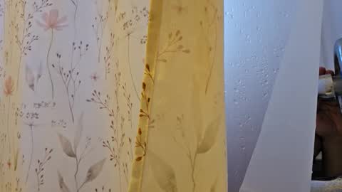 Kylenaughtybi89 online show from April 2, 12:25 pm