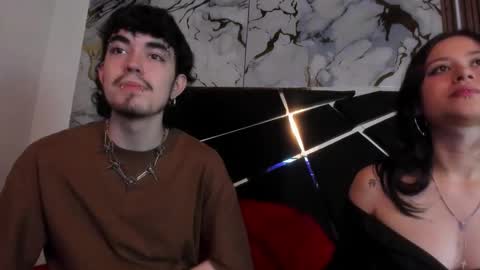 Snapshot of couple_in_heat_ chatting on February 25, 7:34 pm couple_in_heat_ online show from February 25, 7:34 pm