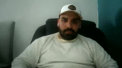 Snapshot of couplefun9198 chatting on November 21, 11:58 pm couplefun9198 online show from November 21, 11:58 pm