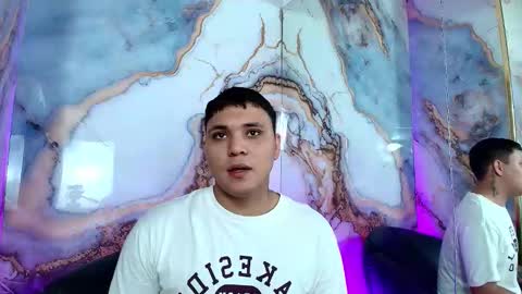 Barby and Kenny online show from February 5, 8:46 pm