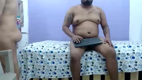 Snapshot of couplelustful chatting on November 20, 2:01 am helena and andres online show from November 20, 2:01 am