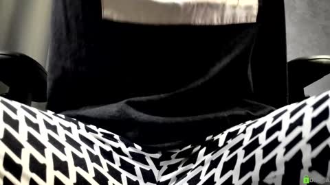 Snapshot of courtney_luv chatting on October 25, 11:40 am Im Courtney Nice to meet youFollow meInstagram courtneyluv778 online show from October 25, 11:40 am