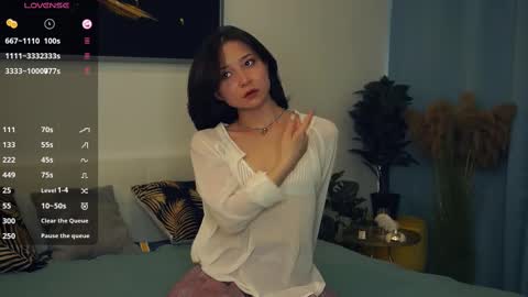 Yui online show from February 25, 10:37 am