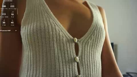 Yui online show from October 24, 7:27 am