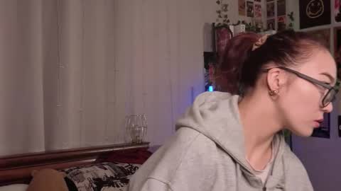 Yuna online show from December 16, 8:14 pm