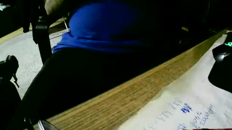 Snapshot of coyote017 chatting on January 25, 8:10 pm coyote017 online show from January 25, 8:10 pm