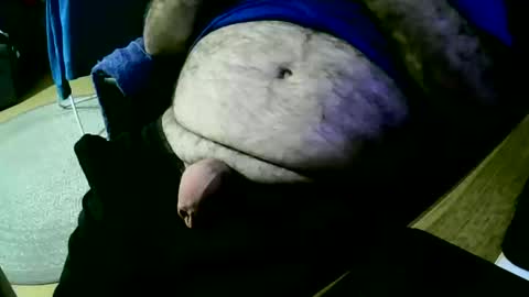 Snapshot of coyote017 chatting on February 8, 11:55 am coyote017 online show from February 8, 11:55 am