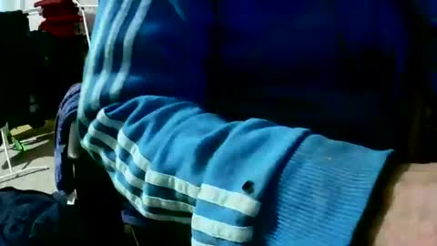 Snapshot of coyote017 chatting on February 15, 10:22 am coyote017 online show from February 15, 10:22 am