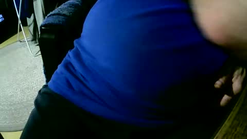 Snapshot of coyote017 chatting on February 25, 1:50 pm coyote017 online show from February 25, 1:50 pm