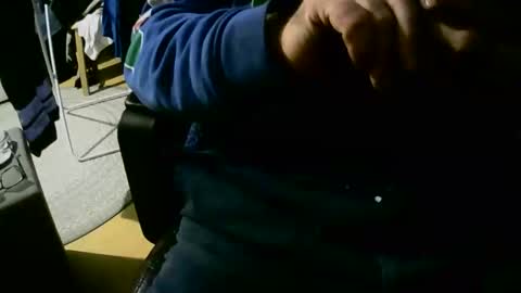 Snapshot of coyote017 chatting on October 13, 6:08 pm coyote017 online show from October 13, 6:08 pm