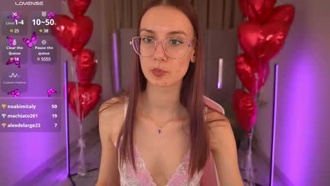 cozymell online show from February 25, 5:25 pm