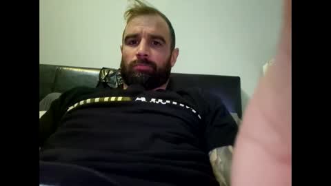 Snapshot of cozzyfella97 chatting on October 8, 9:23 pm cozzyfella97 online show from October 8, 9:23 pm