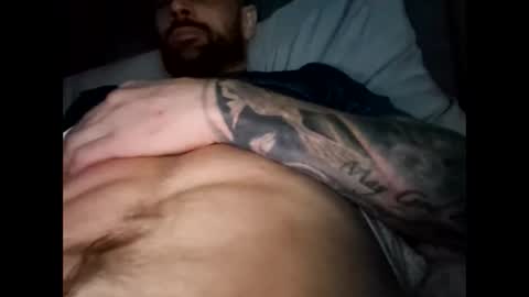 Snapshot of cozzyfella97 chatting on October 19, 1:17 am cozzyfella97 online show from October 19, 1:17 am