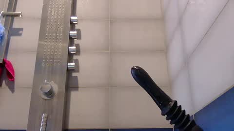 cracker8181 online show from December 3, 4:17 pm