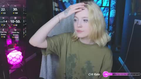 Tati online show from February 25, 8:41 pm