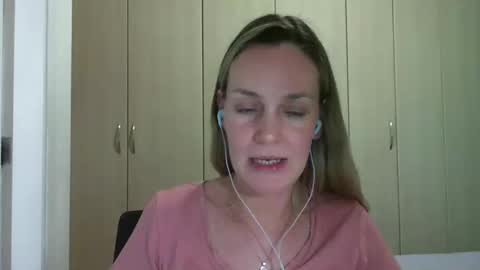 Anny online show from February 26, 3:30 pm