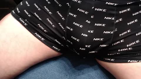 Snapshot of crazywitty chatting on November 9, 5:50 am Crazywitty online show from November 9, 5:50 am