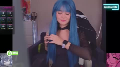 Snapshot of creammeow chatting on October 6, 2:53 am Alina online show from October 6, 2:53 am