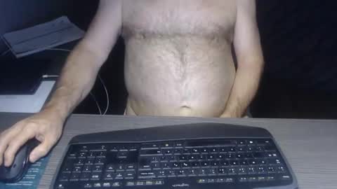 Creamormilk online show from October 30, 9:22 am