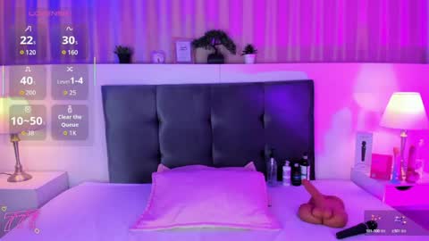 creamy_angelo online show from April 22, 4:59 am