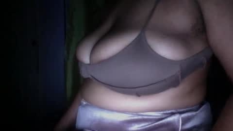 Snapshot of creamycocobabe chatting on February 26, 5:09 am CreamyCocoBabe online show from February 26, 5:09 am