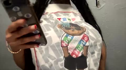 Snapshot of creamyexotica chatting on December 30, 5:58 am CreamyExotica online show from December 30, 5:58 am