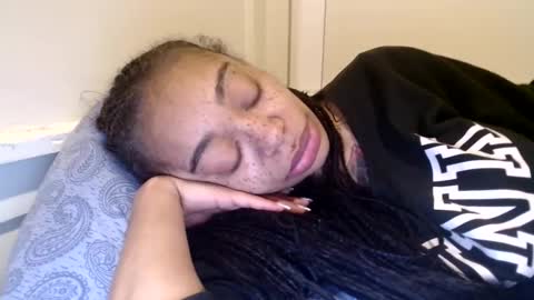 Snapshot of creamyexotica chatting on January 28, 10:02 am CreamyExotica online show from January 28, 10:02 am