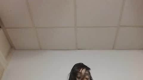 Snapshot of creamyexotica chatting on September 22, 12:40 pm CreamyExotica online show from September 22, 12:40 pm