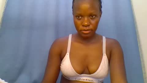 MARY online show from February 27, 5:02 pm