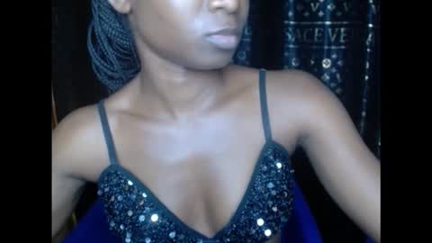 Snapshot of creamyxsugar chatting on September 12, 12:11 am creamyxsugar online show from September 12, 12:11 am