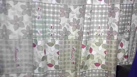 Snapshot of creamyxsugar chatting on November 19, 6:52 pm creamyxsugar online show from November 19, 6:52 pm