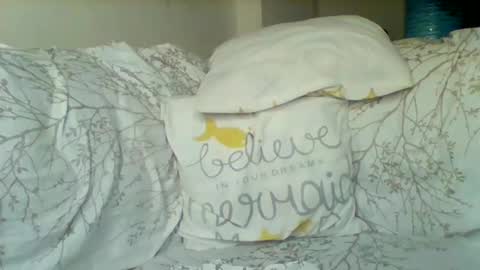 creamyy_pussy online show from October 31, 10:22 pm