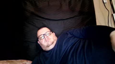 The hopeless romantic online show from December 10, 9:43 pm