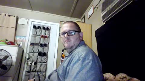 The hopeless romantic online show from October 2, 7:26 am