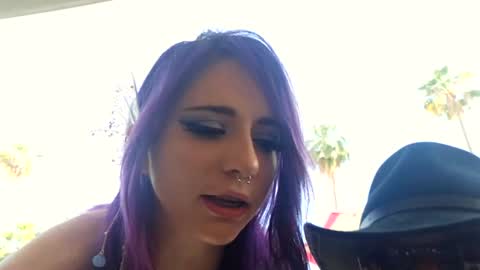 Crimson Kitten online show from April 21, 11:51 pm