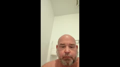 W online show from April 20, 7:04 pm