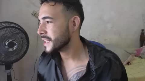 cris_simons online show from December 1, 4:29 pm