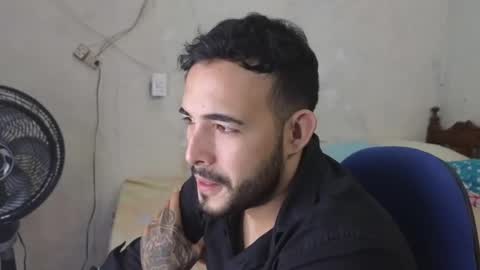 cris_simons online show from December 7, 1:14 am