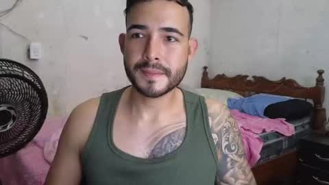 cris_simons online show from February 16, 9:48 pm