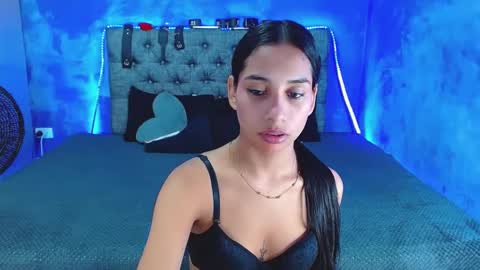 Snapshot of crisandmery chatting on September 10, 4:12 am CRISANDMERY online show from September 10, 4:12 am