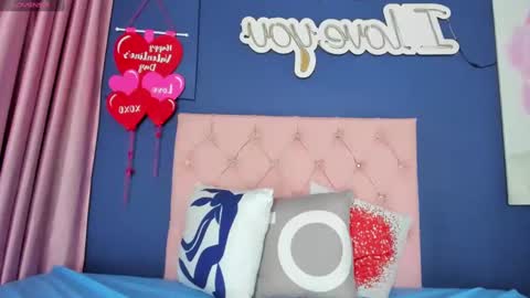 Cris Evanz online show from February 21, 4:48 pm