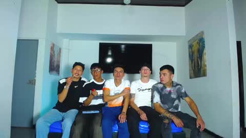 crismens online show from September 20, 6:20 pm