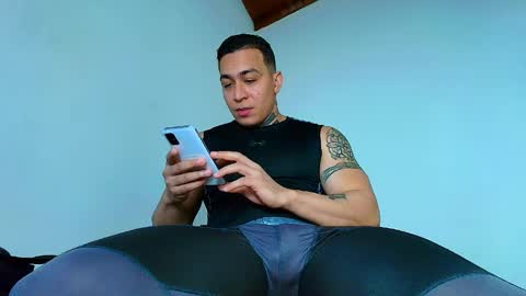 Cristopher online show from April 11, 1:21 am