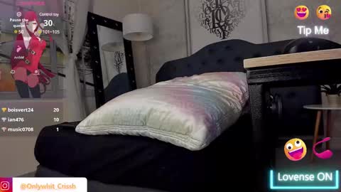 Snapshot of crissh_1 chatting on March 11, 1:59 am crissh 1 online show from March 11, 1:59 am