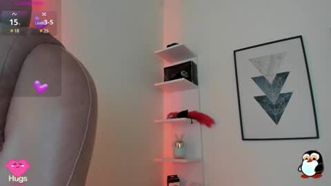 Snapshot of cristal__hot_1 chatting on February 18, 10:16 am Cristal online show from February 18, 10:16 am