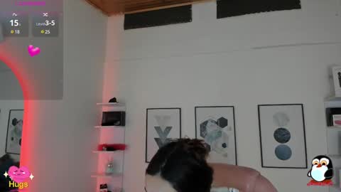 Snapshot of cristal__hot_1 chatting on March 2, 3:02 am Cristal online show from March 2, 3:02 am